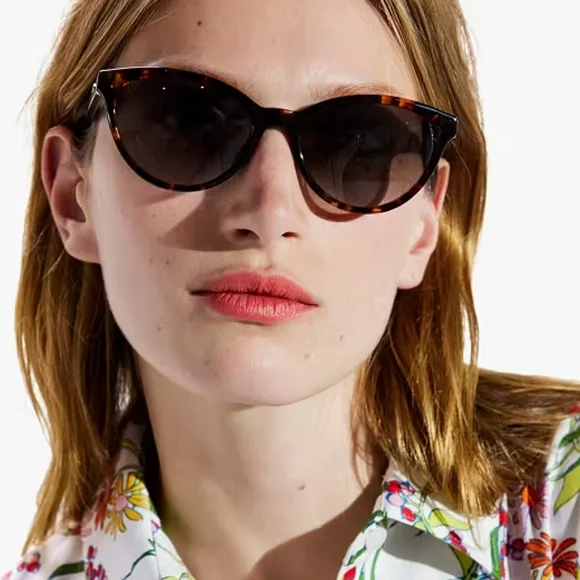 Tortoise Shell Cat-Eye Sunglasses - Picture 1 of 5